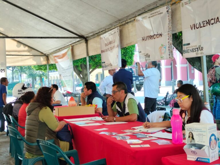 Inician docentes capacitación de formación de clubes de lectura