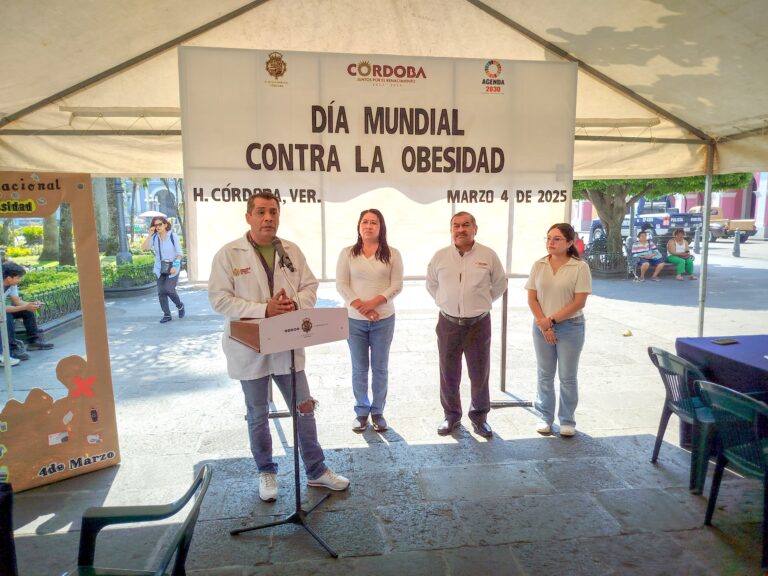 Con Feria de la Salud fomentan cuidados preventivos contra la obesidad