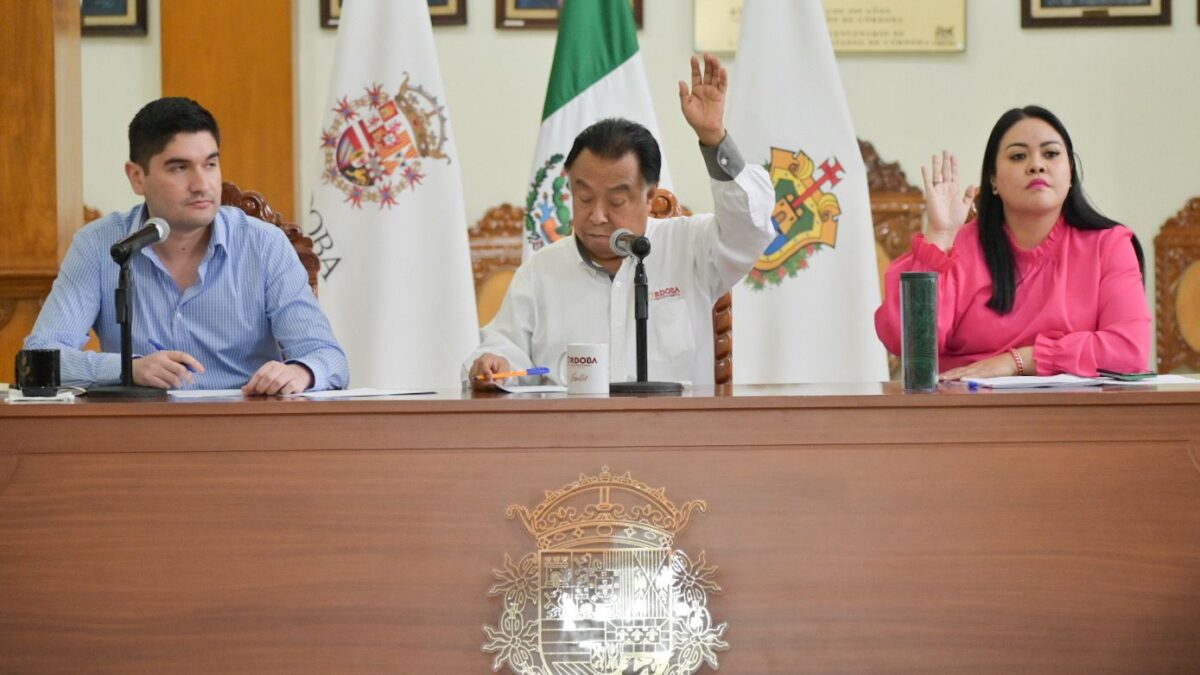 Aprueba Cabildo donación de papel para reciclaje y elaboración de libros de textos gratuitos