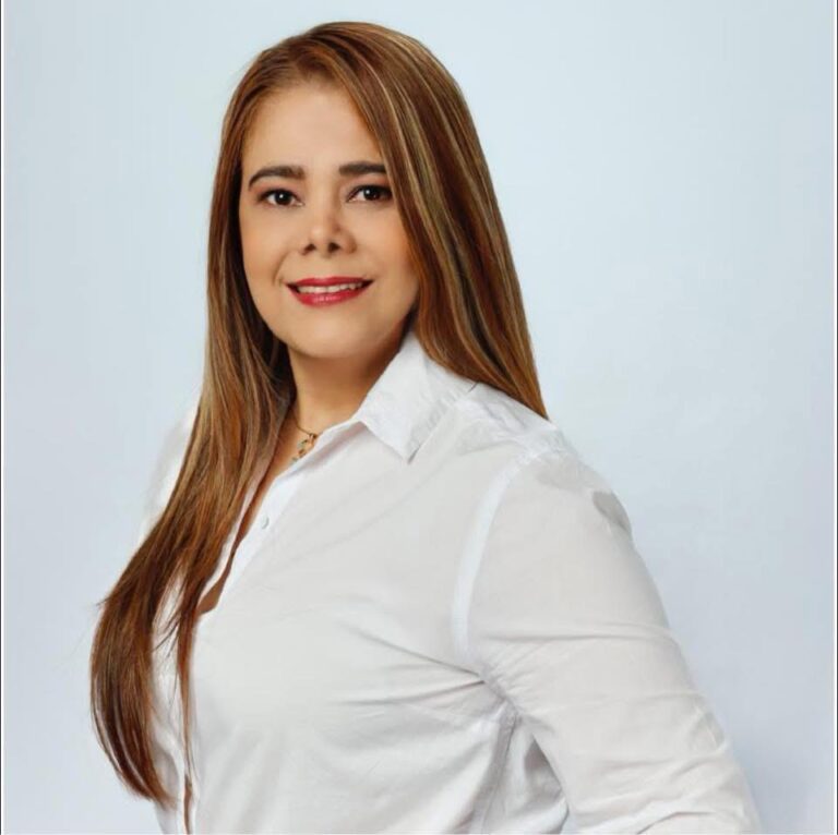 Es Samantha Vicenttini Luna candidata de MC a la alcaldía de Córdoba