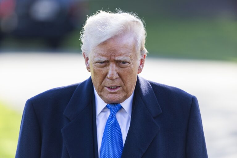 “No quiero autos de Canadá ni de México”: Trump