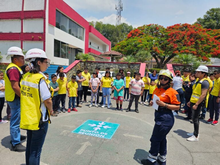SE SUMA IXTACZOQUITLÁN AL SIMULACRO NACIONAL 2025