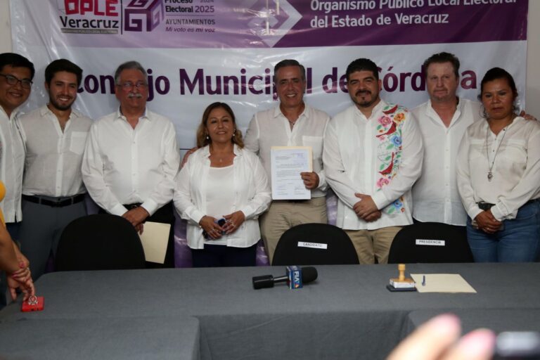 Manuel Alonso va como candidato de la 4T a la alcaldía de Córdoba