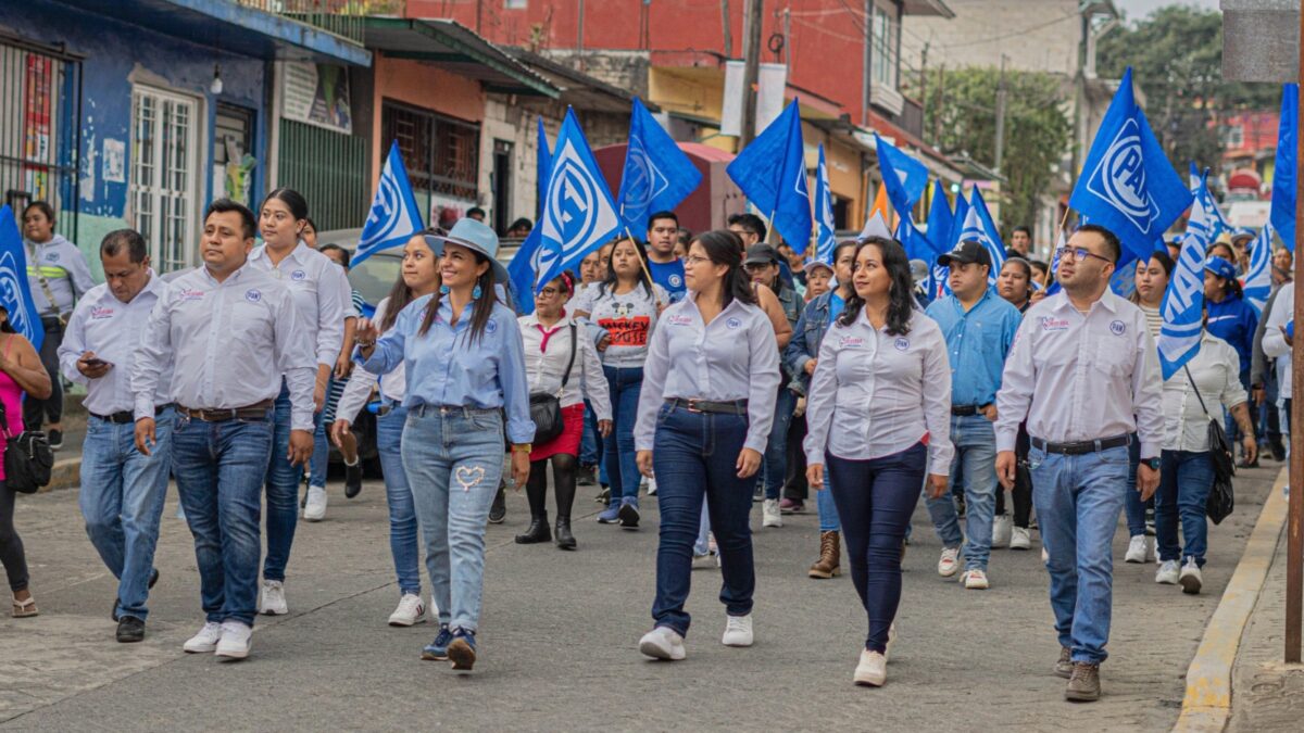 INICIA CAMPAÑA VIRIDIANA BRETÓN