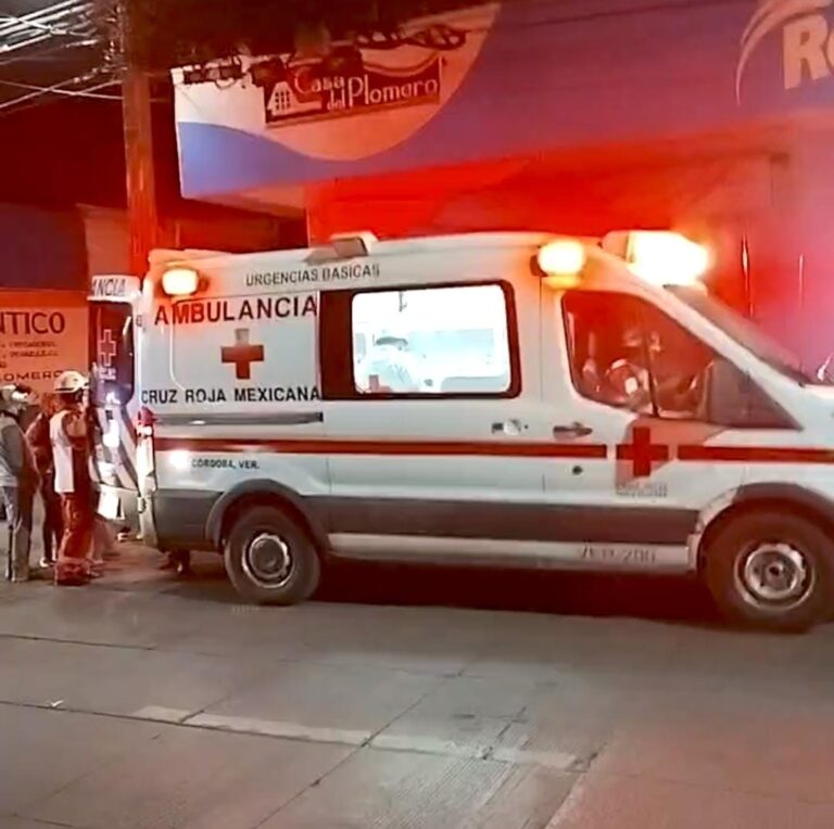 DERRAPA Y LE ROBAN SU MOTOCICLETA