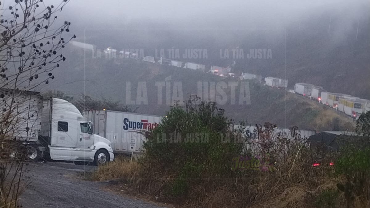 Accidentes en la Autopista 150D Orizaba- Puebla paralizan la circulación vehicular 