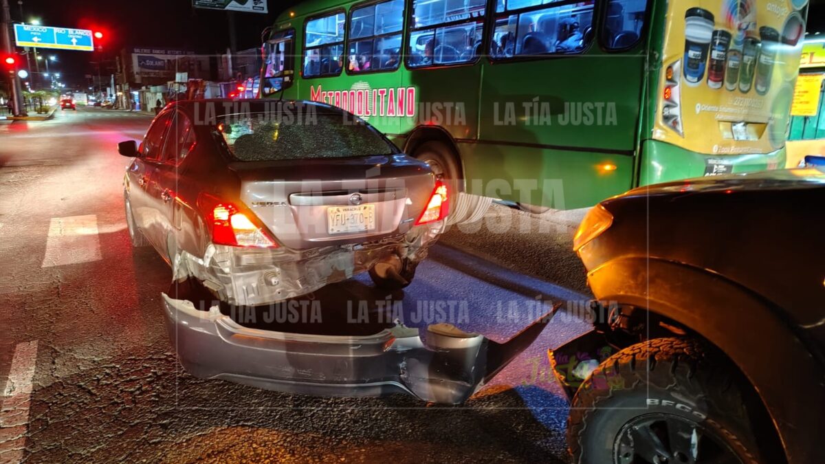 Choque por alcance en Vicente Guerrero de Río Blanco 