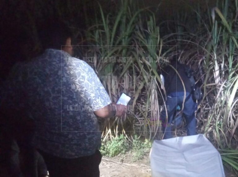 HALLAN CUERPO EN CAÑALES DE SANTA ANA ATZACAN