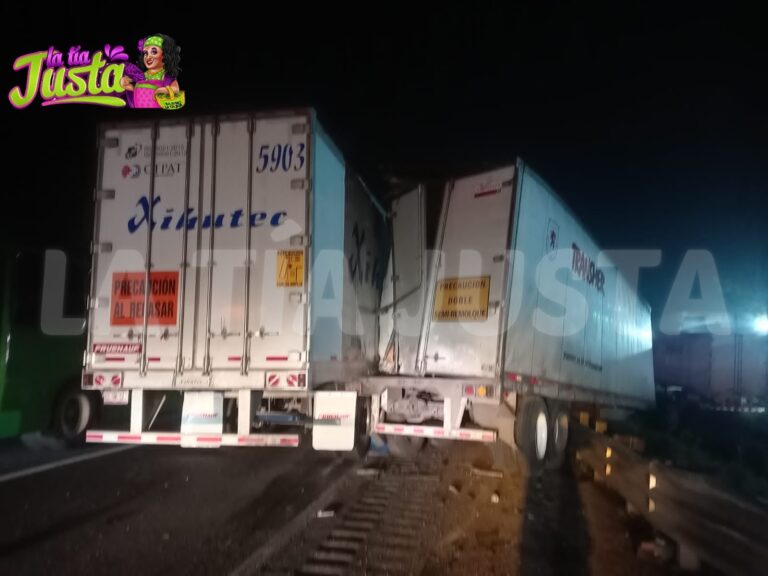 CAJAS SECAS MAL ESTACIONADAS GENERAN ACCIDENTE EN LA AUTOPISTA 150D ORIZABA- PUEBLA.