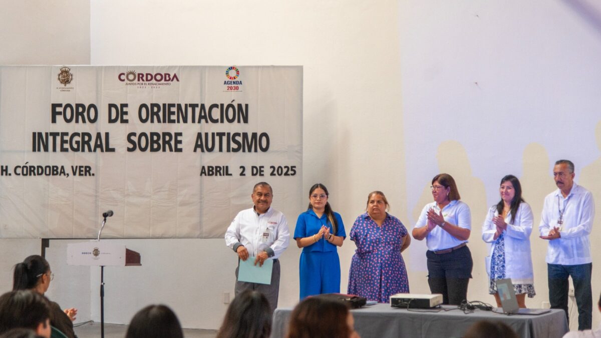 Participan estudiantes de psicología en Foro de Orientación Integral Sobre el Autismo.