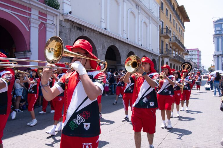 Apertura inscripción de instituciones educativas y asociaciones para Desfile del 21 de mayo