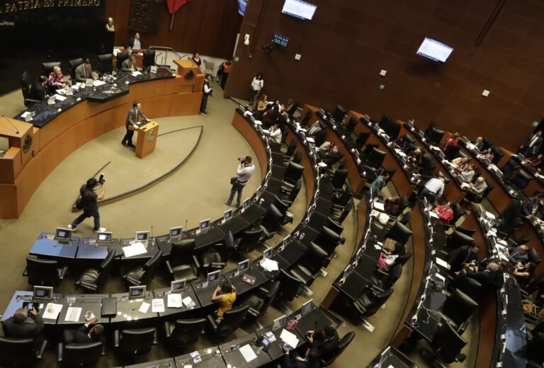 Senado rechaza lista de candidatos a magistrados electorales