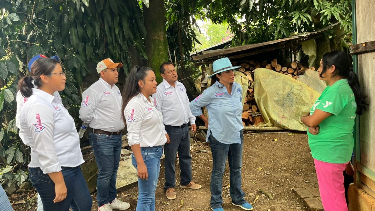 FAMILIAS DE MOCTEZUMA Y ZACAMITLA VAN CON ‘VIRI’