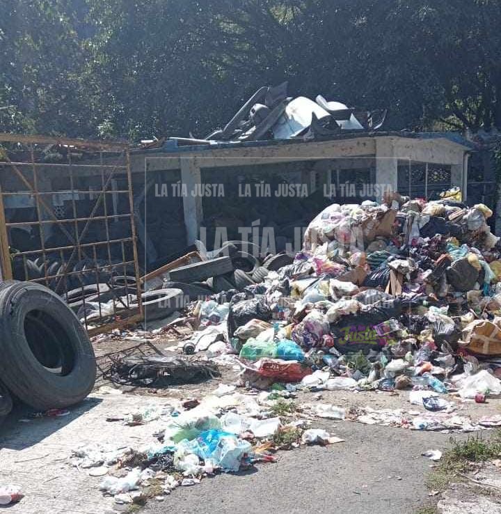 Denuncian tiradero clandestino del Ayuntamiento de Río Blanco 