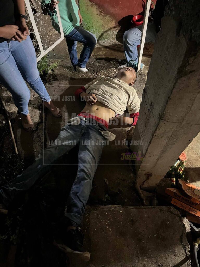 Cae de su propia altura y se desnuca