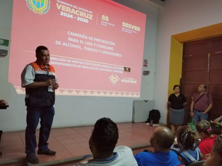 Capacitan a responsables de establecimientos en norma sanitaria de tabaco y prohibición de bebidas alcohólicas a menores de edad
