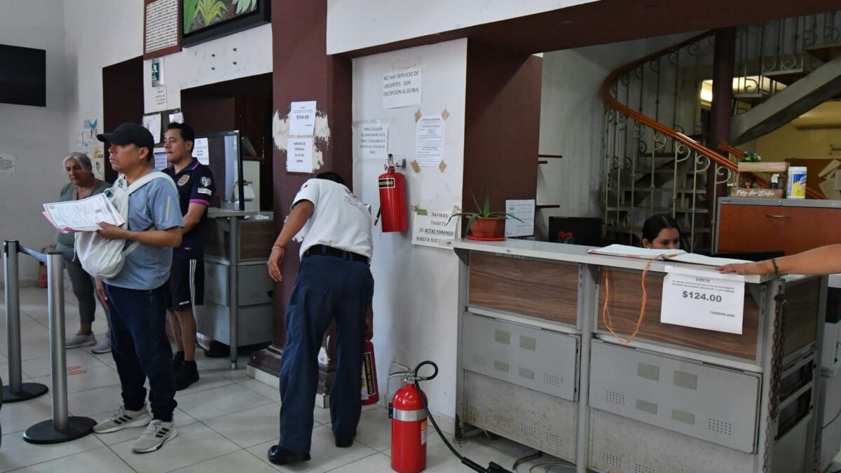 Protección Civil de Córdoba realiza mantenimiento preventivo a extintores