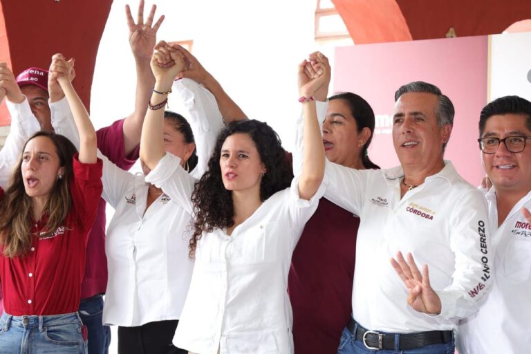 ”Unidad y victoria”: Manuel Alonso y Luisa María Alcalde recorren Córdoba