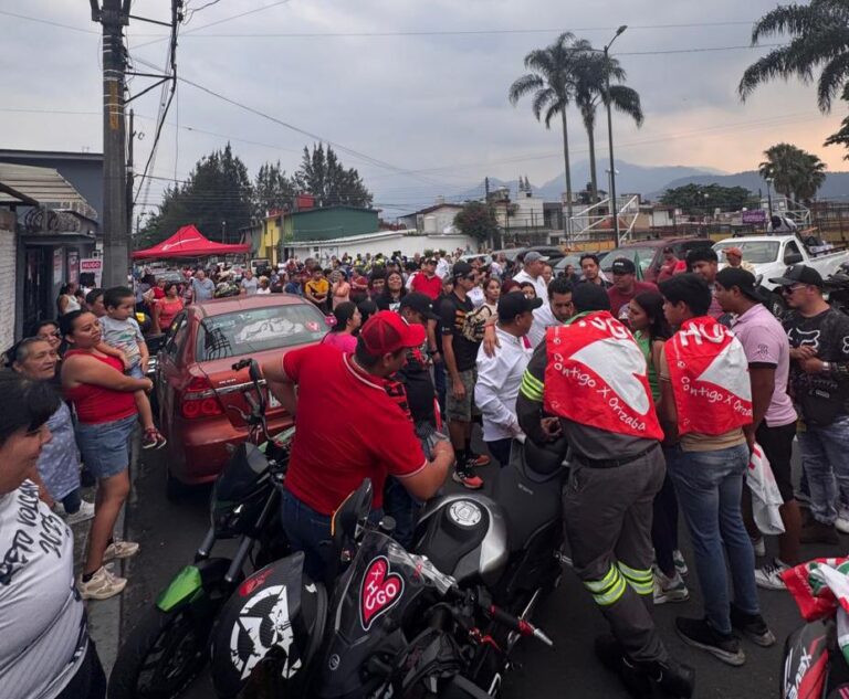 Recibimiento Masivo a Hugo Chahin Kuri en la Zona Norte de Orizaba