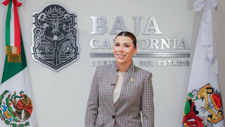 Retiran visa a Marina del Pilar, gobernadora de Baja California