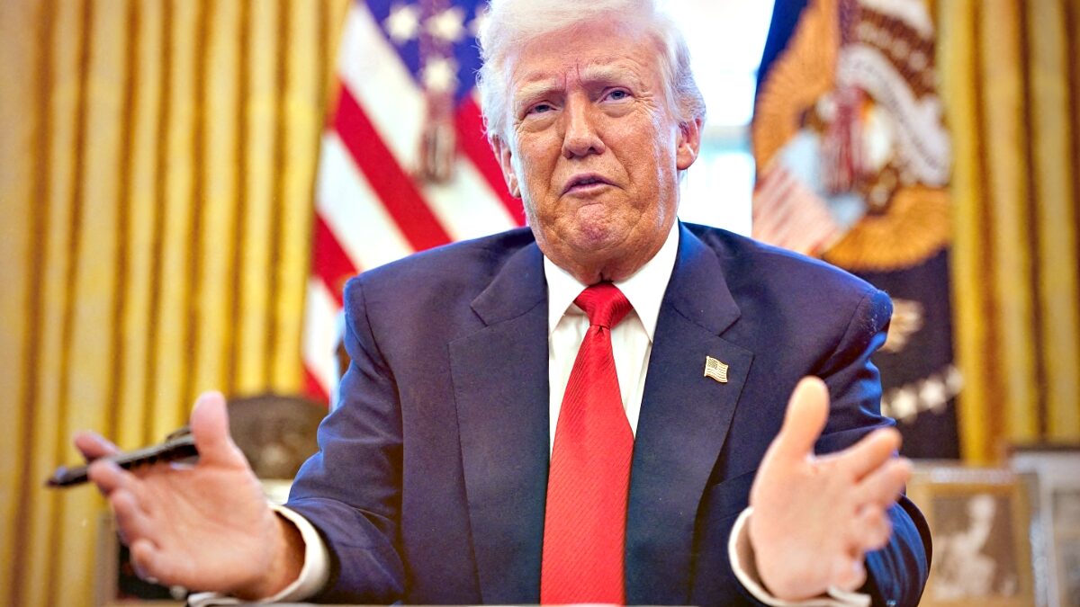 Trump anunciará aranceles a productos farmacéuticos