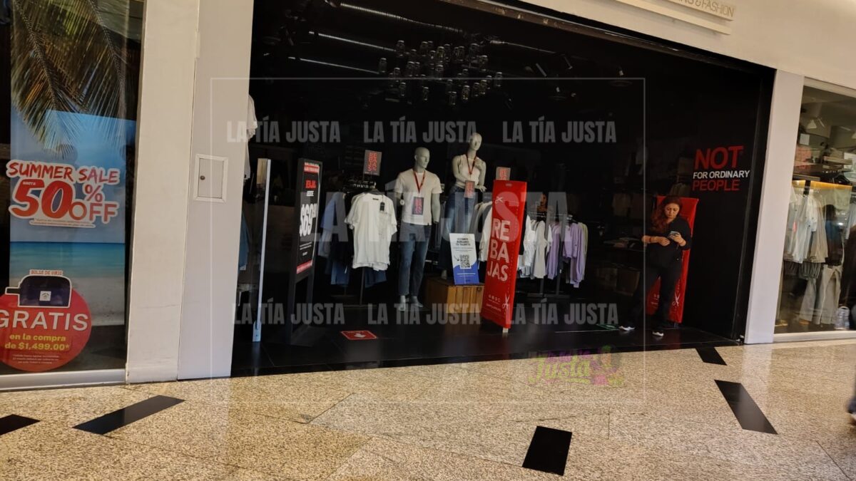 APAGÓN EN PLAZA VALLE
