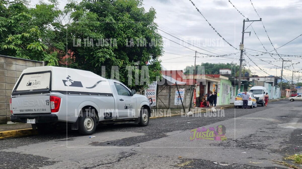 ESCAPA POR LA PUERTA FALSA