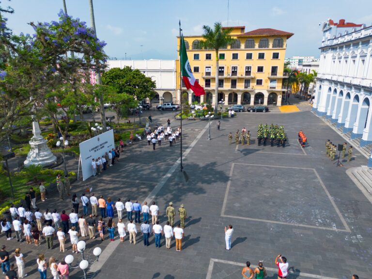 Conmemoran autoridades municipales Día de la Marina Nacional