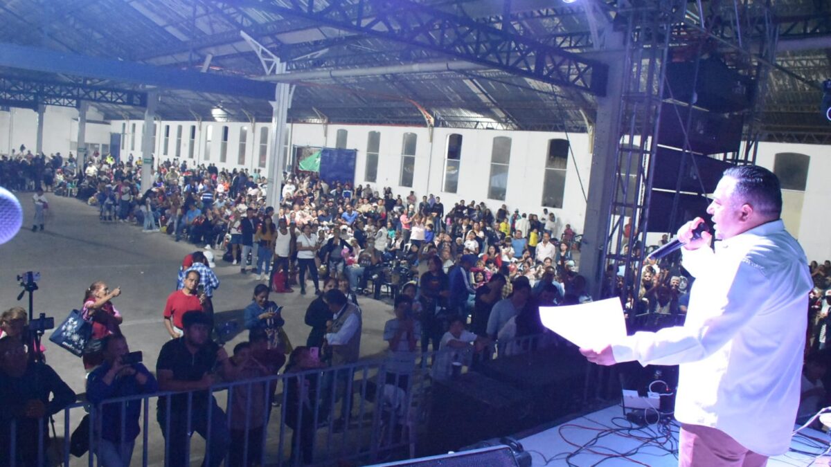 José Antonio May celebra con verbena su contundente triunfo en Río Blanco