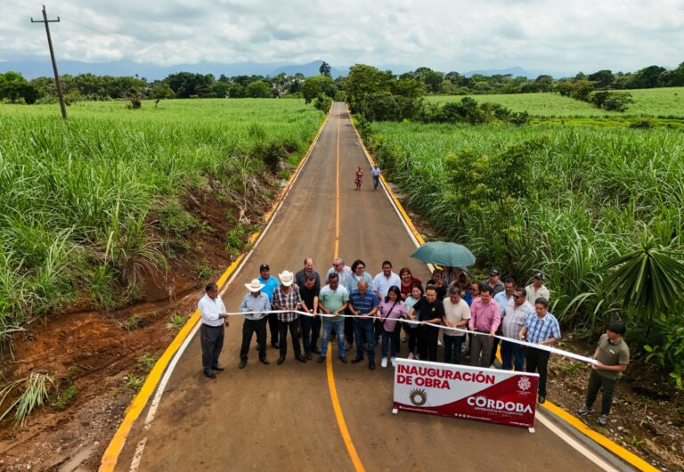 Entrega presidente Juan Martínez cuarta etapa de rehabilitación de camino de la localidad “El Porvenir a San Rafael Calería”