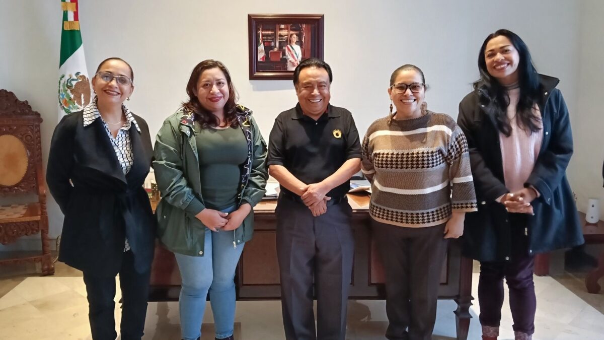Conjuntarán acciones Ayuntamiento y Centro Libre para bienestar y empoderamiento de las mujeres