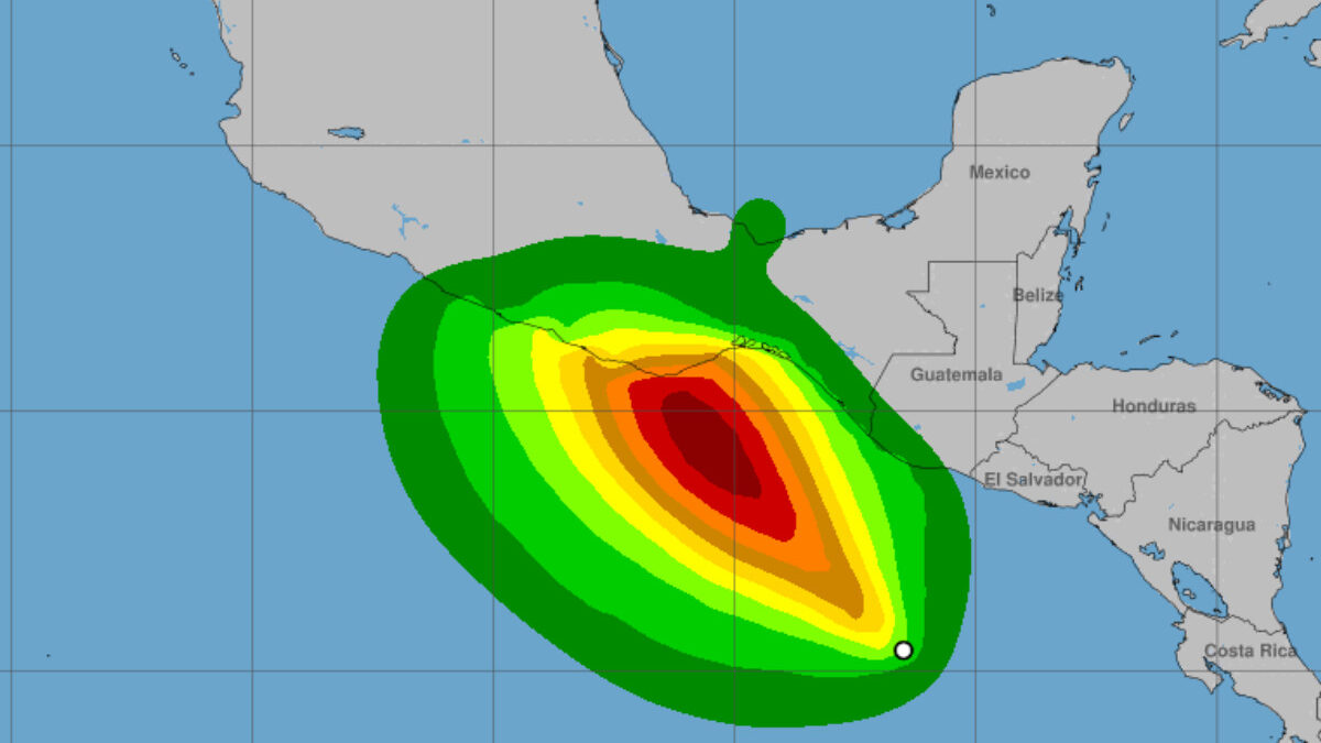 Pronostican formación de huracán; va contra Oaxaca
