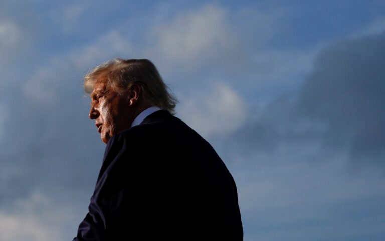 Ahora Trump planea arancel del 10 % para países pequeños