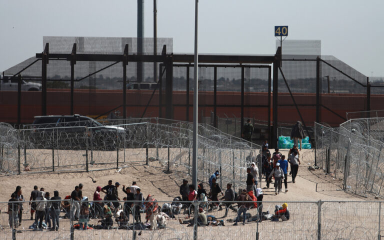 Embajada de EU en México niega ‘apertura de la frontera’ en julio