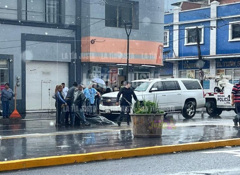 Muere trabajadora del Ayuntamiento de Orizaba atropellada en la nueva rotonda de Sur 10