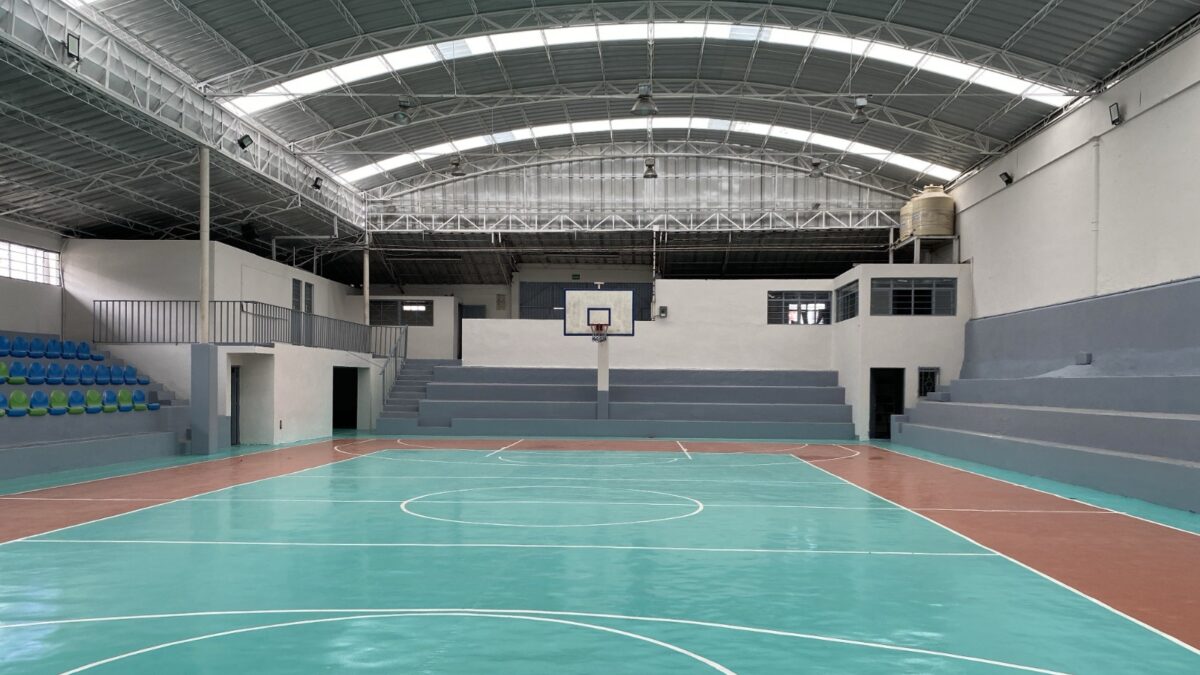 Dará empresa garantía en trabajos en Gimnasio Municipal Unidad y Trabajo