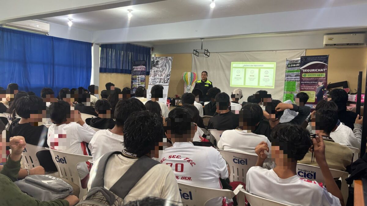 Llevan pláticas de prevención social del delito a mil 675 personas de la comunidad escolar