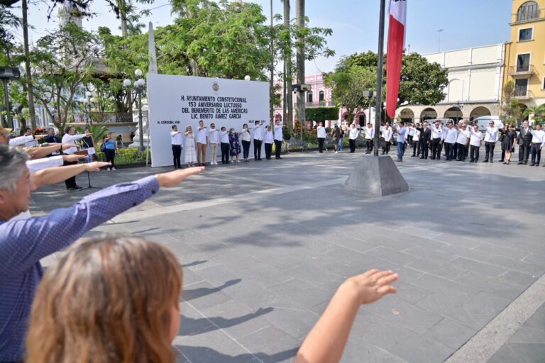 Conmemora Ayuntamiento Aniversario luctuoso del Benemérito de las Américas