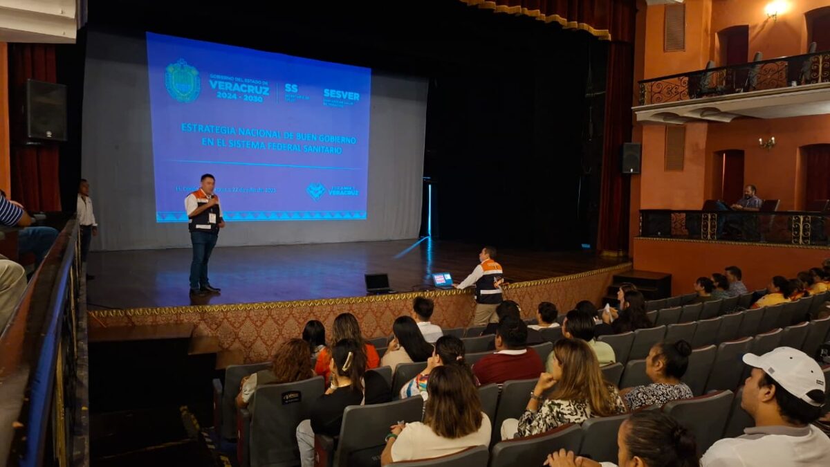 Capacitan a propietarios y trabajadores de establecimientos en buenas prácticas de higiene