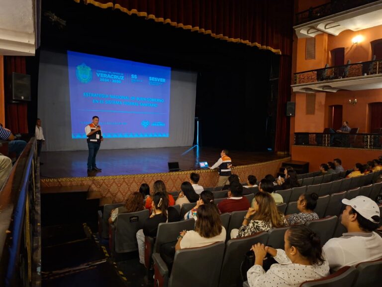 Capacitan a propietarios y trabajadores de establecimientos en buenas prácticas de higiene