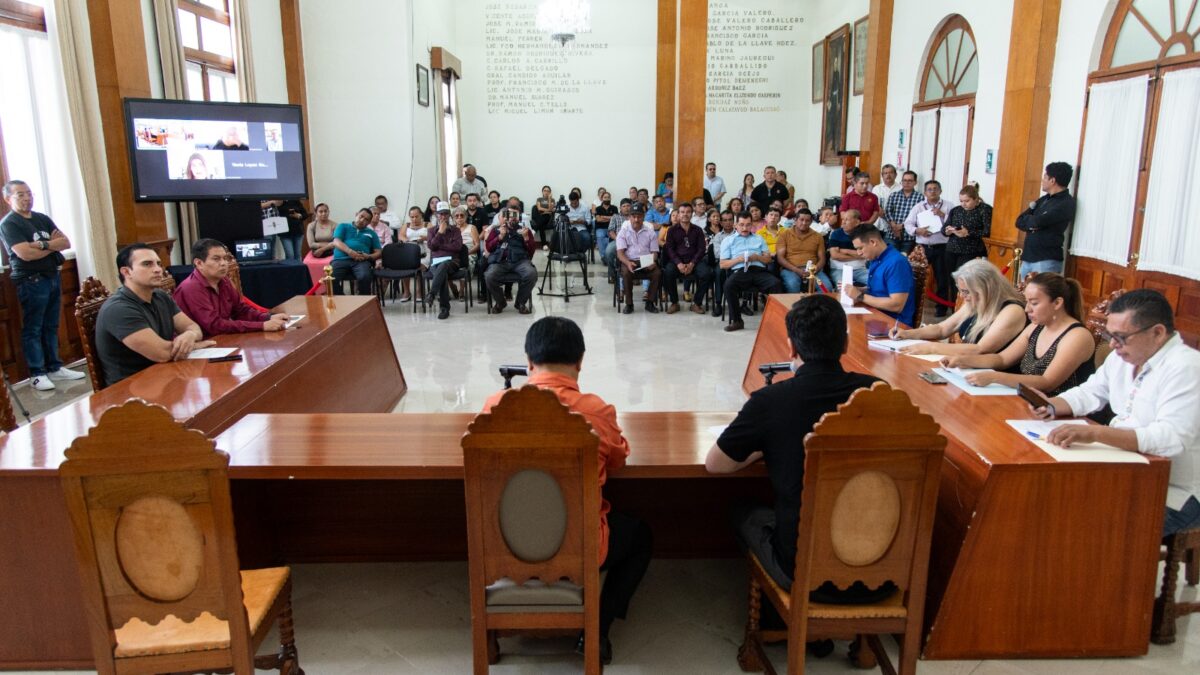 Aprueba Consejo de Desarrollo Municipal integración de dos obras en materia de Alumbrado Público