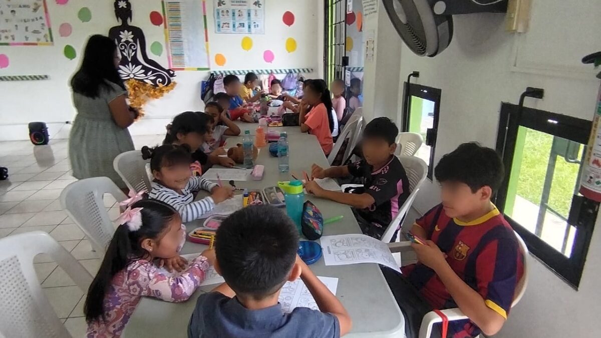 Inician Centros Comunitarios los cursos gratuitos de verano