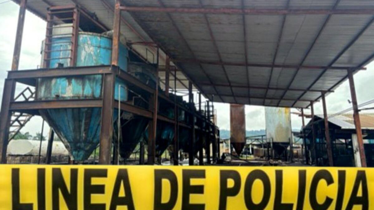 Aseguran 933 mil litros de hidrocarburo en Las Vigas de Ramírez, Veracruz