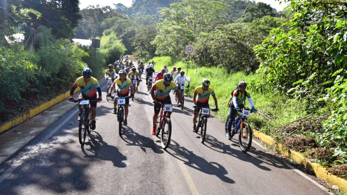 Fomentan el deporte con “Rodada recreativa por la Paz” en circuito El Porvenir