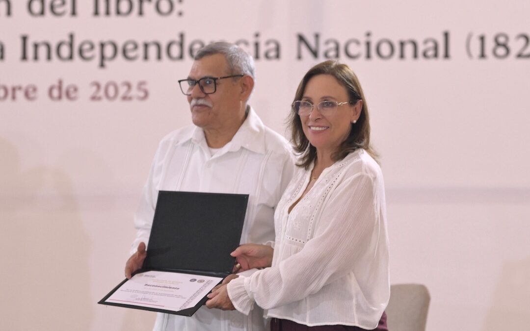 Reconoce Rocío Nahle el papel de la Marina en la historia de Veracruz y México .