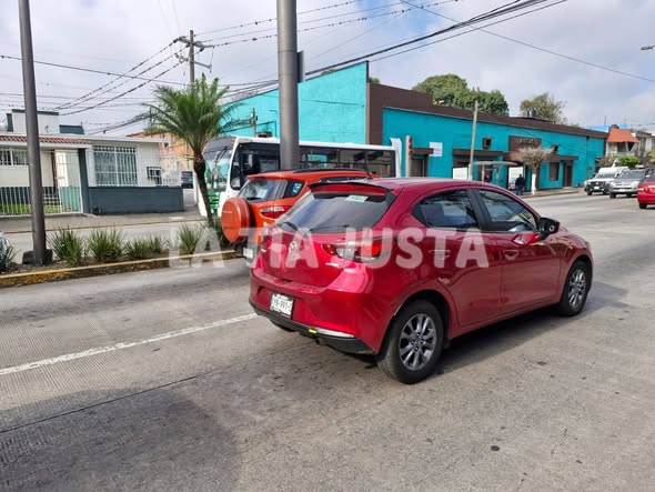 CHOQUE POR ALCANCE EN AVENIDA 11 DE LA CIUDAD DE LOS 30 CABALLEROS.