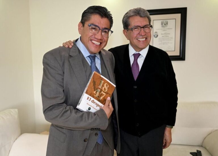 Monreal bajo fuego “amigo” que denuncia cacicazgo y negociación con reforma electoral