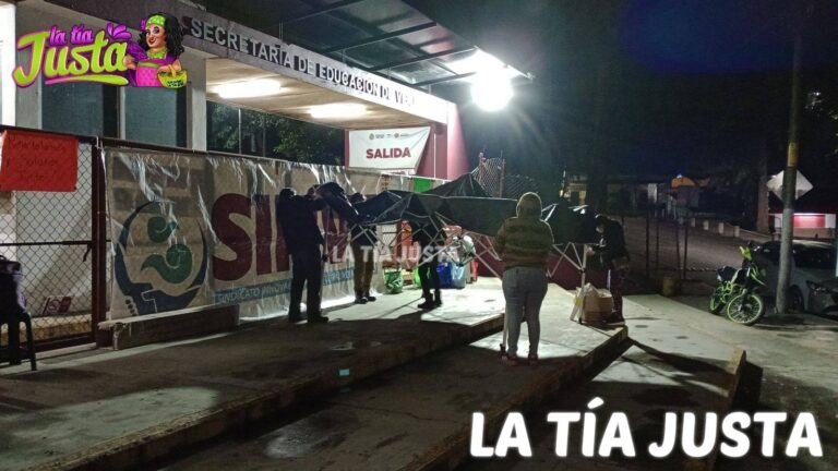 SIMVE TOMA OFICINAS DE LA SEV EN XALAPA
