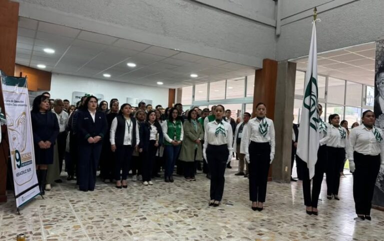 CONMEMORA IMSS VERACRUZ SU 79 ANIVERSARIO