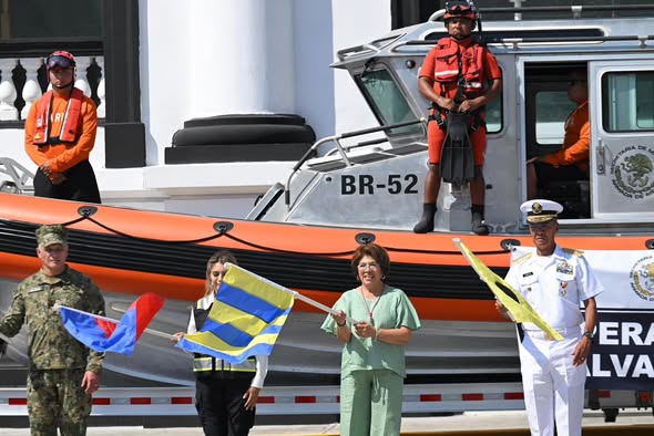 Refuerzan seguridad en playas de la ciudad de Veracruz con el Plan Marina Operación Semana Santa 2026